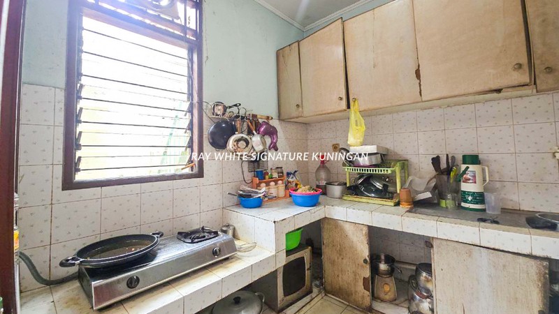 Dijual Rumah Di Guntur Kuningan Jakarta Selatan, Cocok dIbangun Kost, 