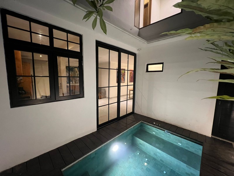 Villa Freehold In Great Location Close Seminyak Bali