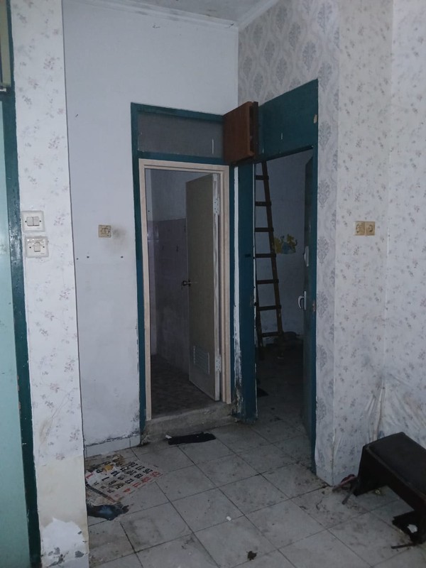 Dijual Cepar Rumah hitung tanah di Pondok Tjandra cocok untuk invest