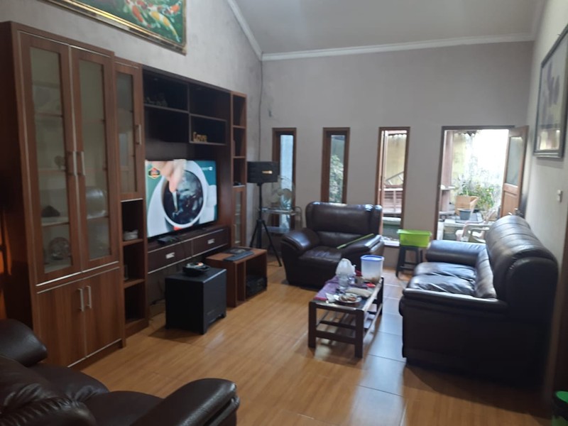 Peluang Bisnis Eksklusif Guesthouse Mewah 2 Lantai di Caturtunggal Lokasi Premium Selangkah ke UGM, Caturtunggal, Depok, Sleman