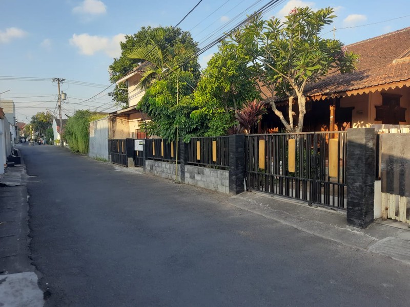 Peluang Bisnis Eksklusif Guesthouse Mewah 2 Lantai di Caturtunggal Lokasi Premium Selangkah ke UGM, Caturtunggal, Depok, Sleman