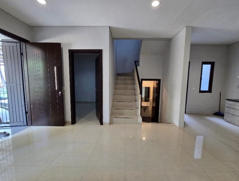 Hot Rent. Rumah bagus Mozia Amarine, BSD