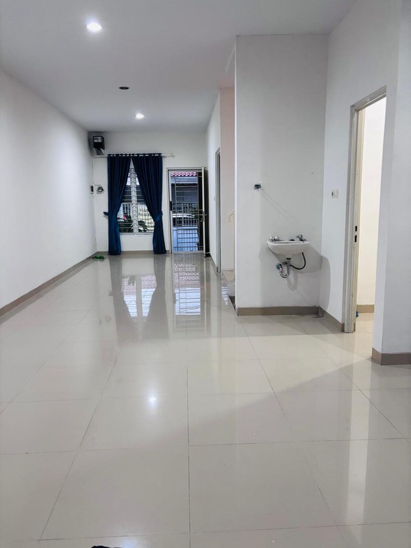 Rent. Rumah bagus Regensi Melati Mas, BSD