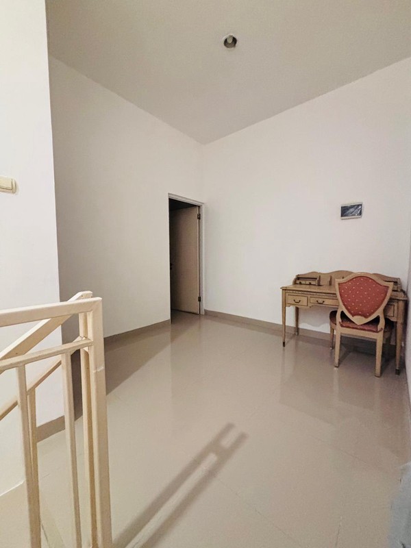 Rent. Rumah bagus Regensi Melati Mas, BSD
