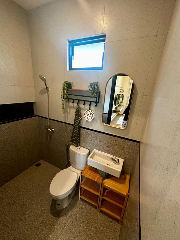 Rumah Brand New Fully Furnished 3 KT Vazza Living Graha Bintaro - 2 Carport & Smart Door Lock