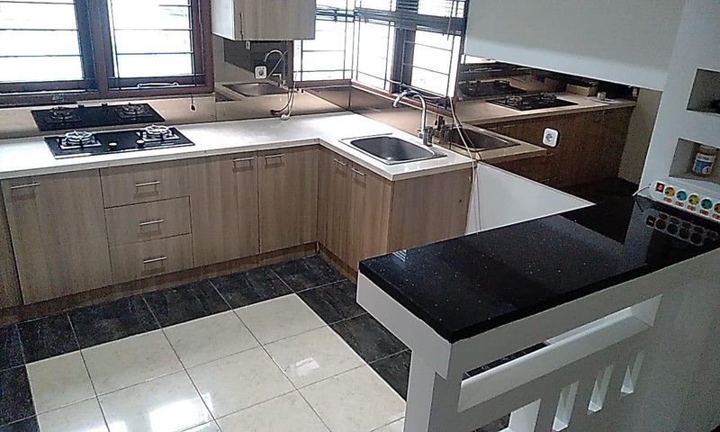 Rumah Mewah Kolam Renang Pribadi di Puri Bintaro