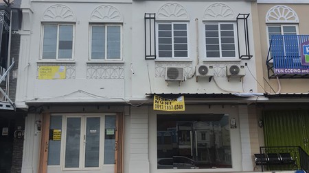 Ruko Gandeng Siap Usaha Di Kota Wisata, Cibubur