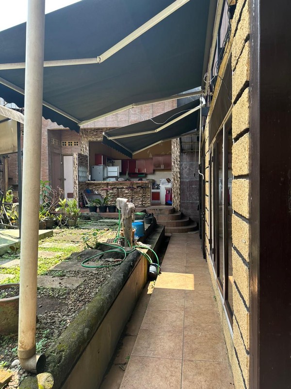 Rumah 2 Lantai Kokoh di Kav DPRD dekat Pintu Toll Cibubur