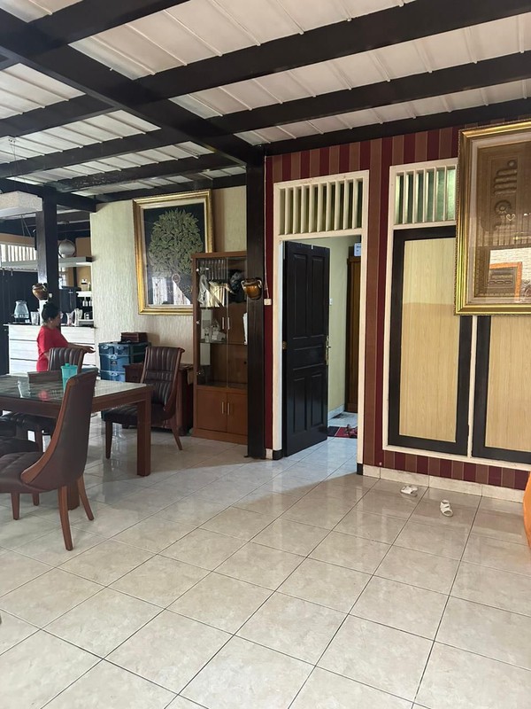 Rumah 2 Lantai Kokoh di Kav DPRD dekat Pintu Toll Cibubur