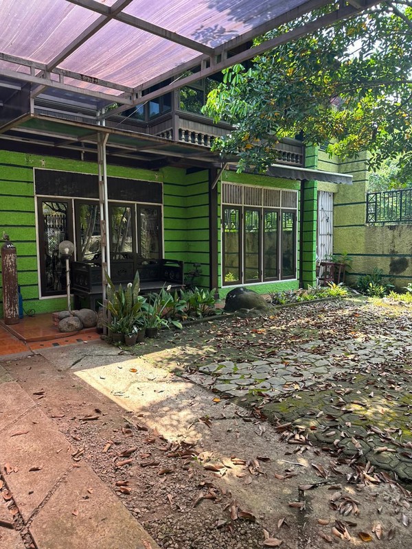 Rumah 2 Lantai Kokoh di Kav DPRD dekat Pintu Toll Cibubur