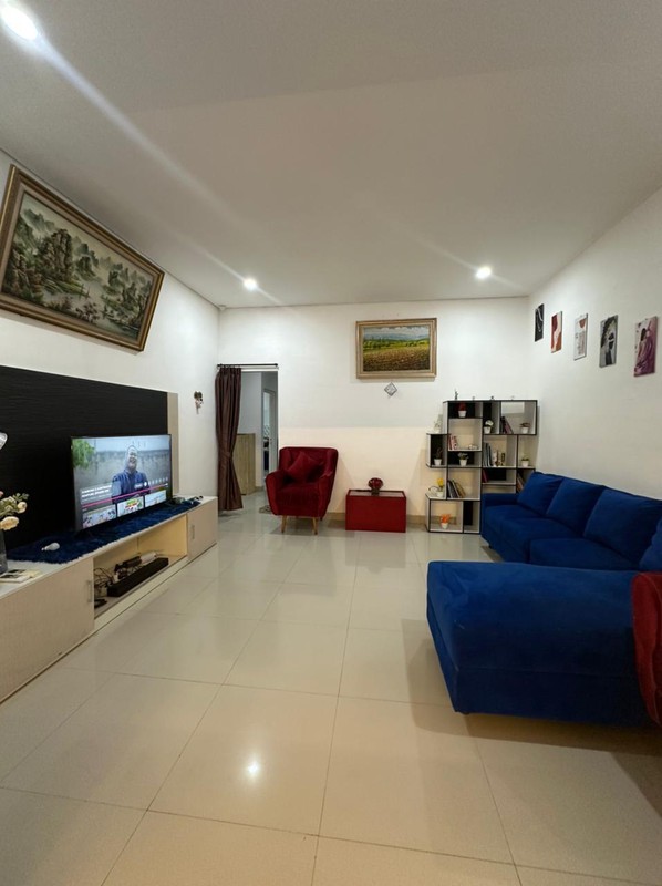 Spacious 3-Bedroom Semi-Villa House For Sale / Rent - Nusa Dua