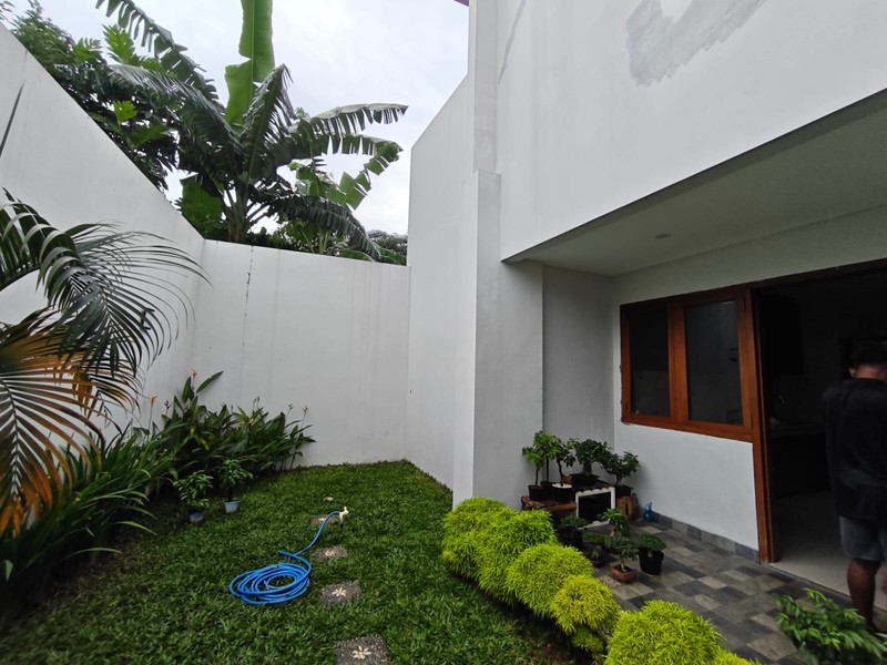  DI JUAL RUMAH LUXURIOS DI JALAN DURIAN JAGAKARSA JAKARTA SELATAN