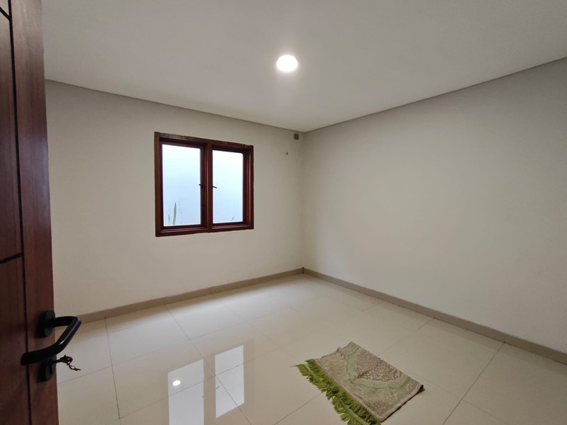  DI JUAL RUMAH LUXURIOS DI JALAN DURIAN JAGAKARSA JAKARTA SELATAN