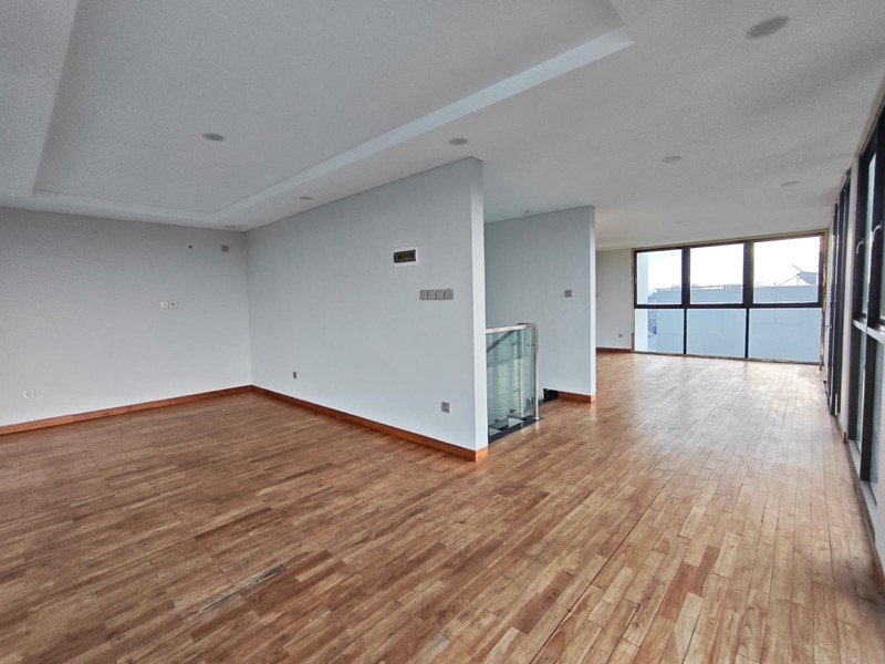  DI JUAL RUMAH LUXURIOS DI JALAN DURIAN JAGAKARSA JAKARTA SELATAN