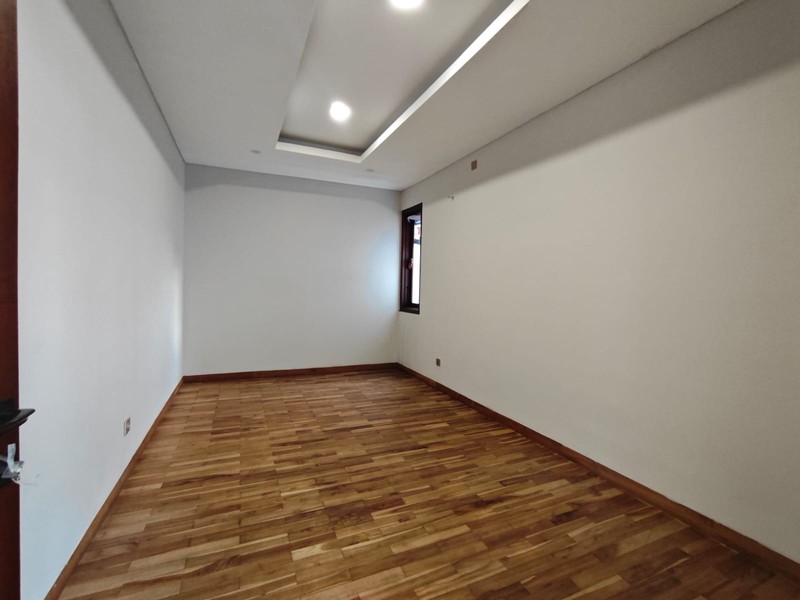  DI JUAL RUMAH LUXURIOS DI JALAN DURIAN JAGAKARSA JAKARTA SELATAN