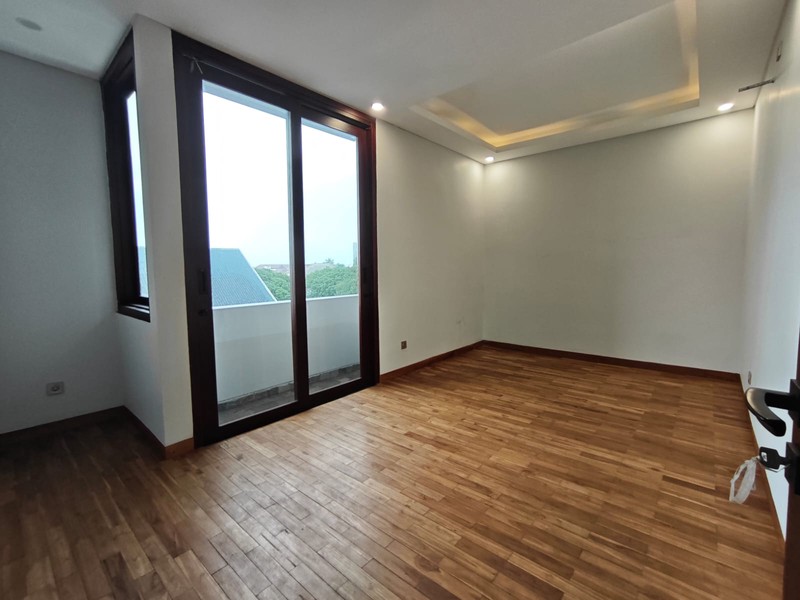  DI JUAL RUMAH LUXURIOS DI JALAN DURIAN JAGAKARSA JAKARTA SELATAN