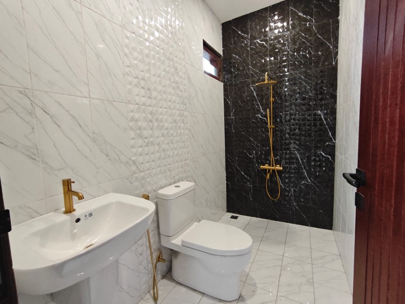  DI JUAL RUMAH LUXURIOS DI JALAN DURIAN JAGAKARSA JAKARTA SELATAN