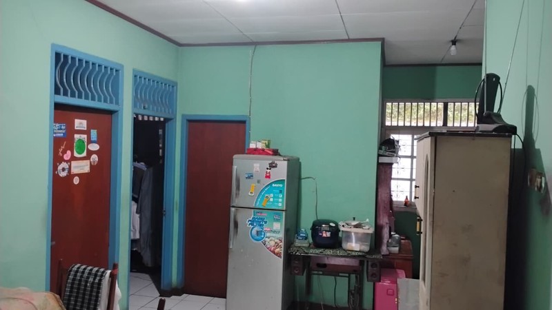 Rumah + 3 Ruko + 5 Kontrakan Lokasi Strategis di Pondok Labu, Cilandak Jakarta Selatan