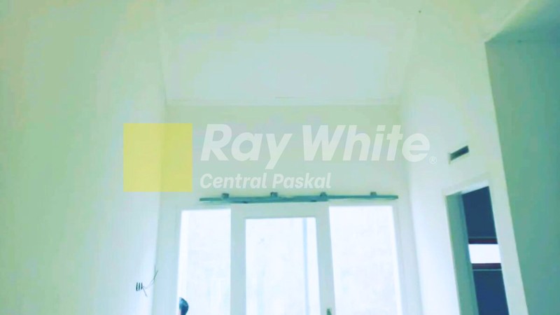 Rumah di Almaaz Bandung