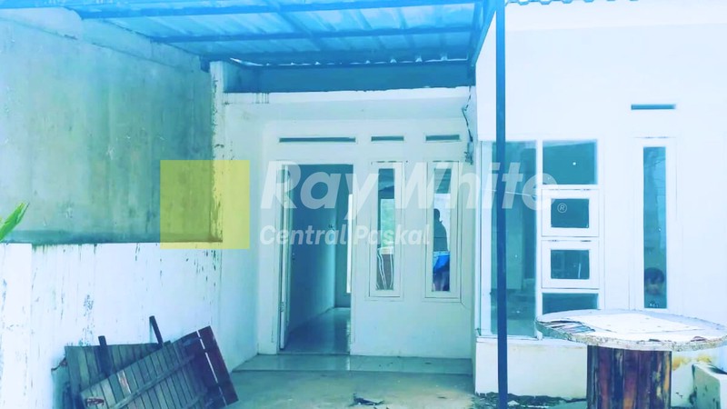 Rumah di Almaaz Bandung