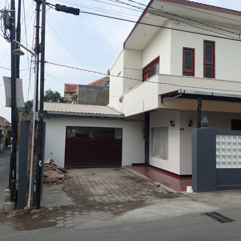 Dijual Rumah Tinggal & Komersial (Kos) Strategis Dekat Prawirotaman & Fasilitas Lengkap, Panggungharjo, Sewon