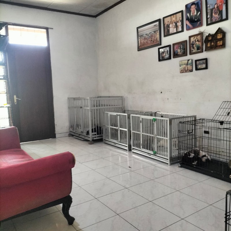 Rumah di Mainroad Lembang