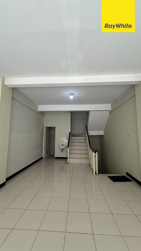 Dijual Ruko 3 lantai di Este Square Merr Surabaya