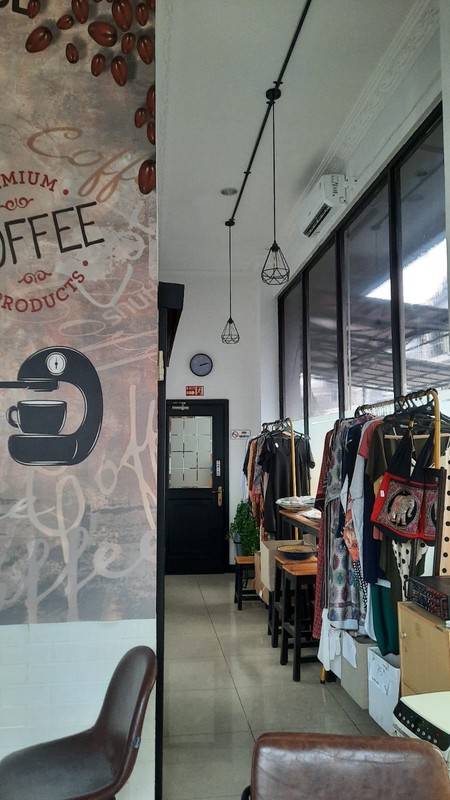 DIJUAL RUKO di HOOK 4LT + ROOFTOP  di Radio Dalam Raya, cocok utk Komersial dan siap pakai