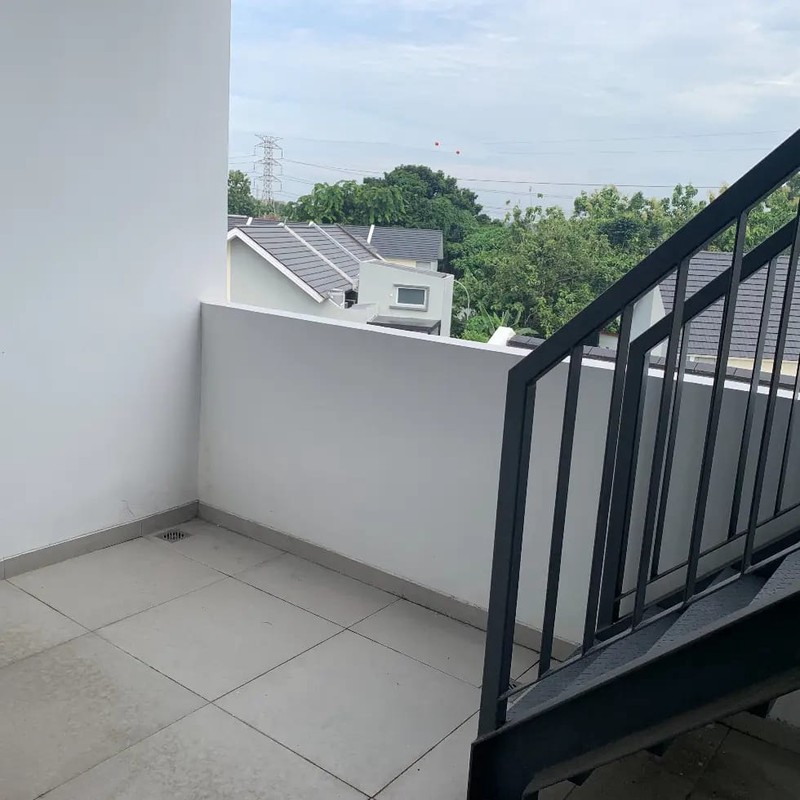 DI JUAL Ruko 3 Lantai + Roof Top Lokasi Strategis Di Pisangan, Ciputat Timur Tangerang Selatan