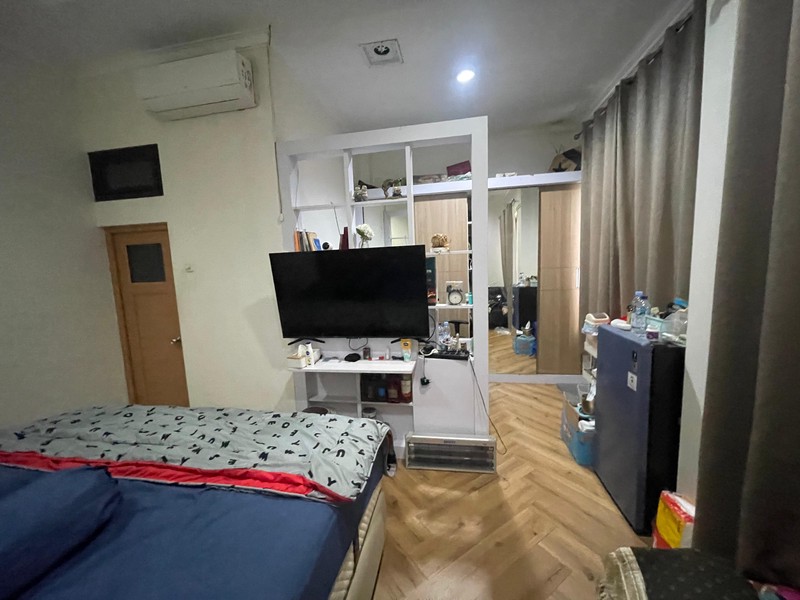 Rumah Imperial Gading, Kelapa Gading