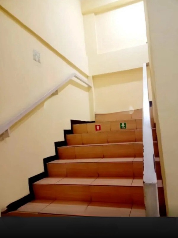 MURAH Rp.1 Milyaran Dijual Ruko Rungkut Asri Utara - Kali Rungkut Surabaya Timur - Modern 3 Lantai Cocok Buat Segala Usaha Kursus, Kantor, Salon, Apotek, Dll