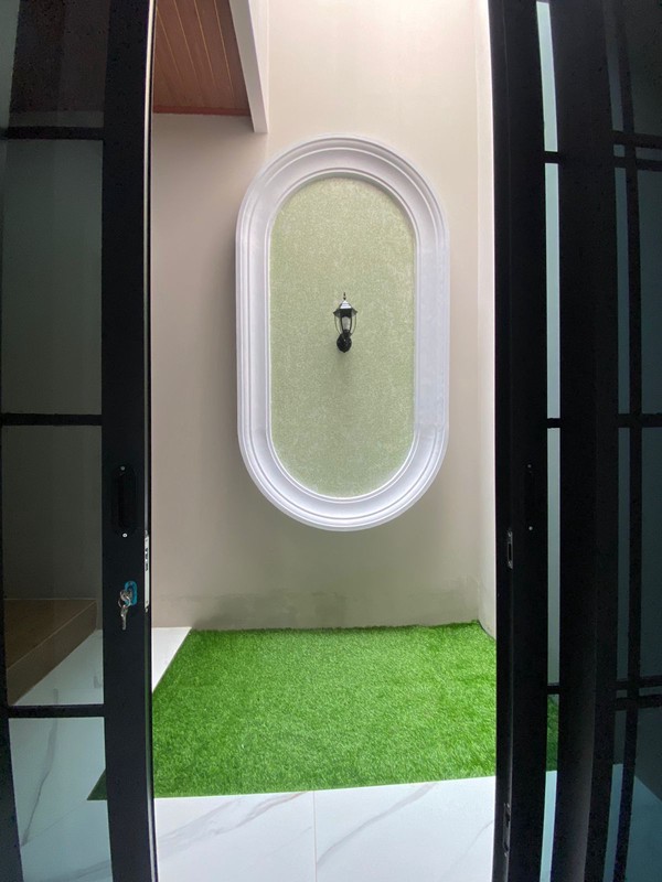 Rumah Modern Klasik 2 Lantai di Jagakarsa Brand New Dekat ke Tol