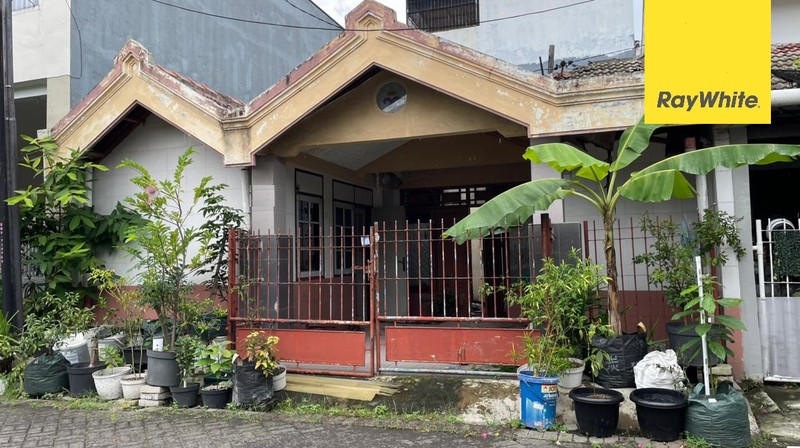 Dijual Lelang Rumah Hitung Tanah Di Griya Babatan Mukti Surabaya