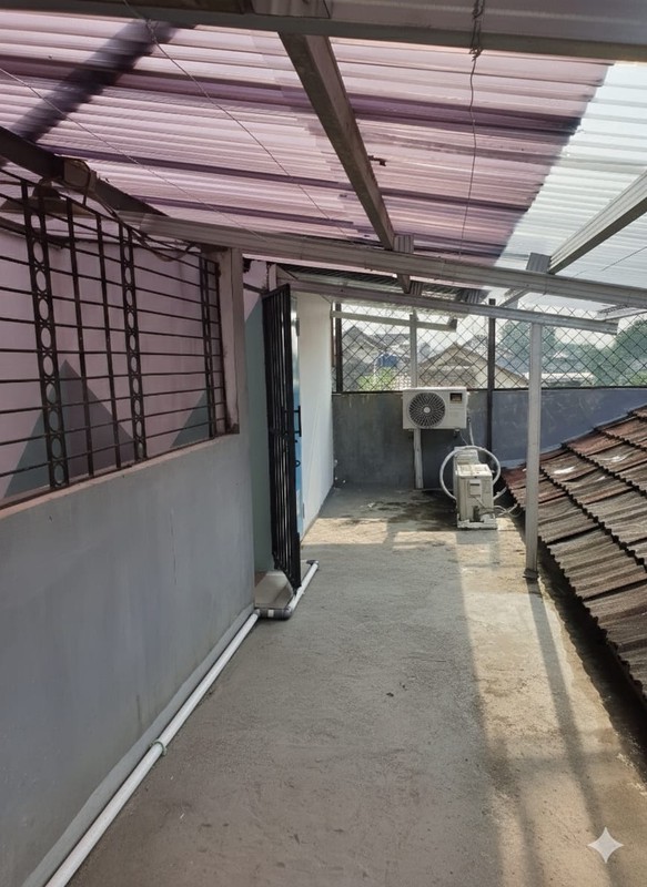 Kos-kosan Di Jl Pesut Raya, Jurang Mangu Timur Tangerang Selatan