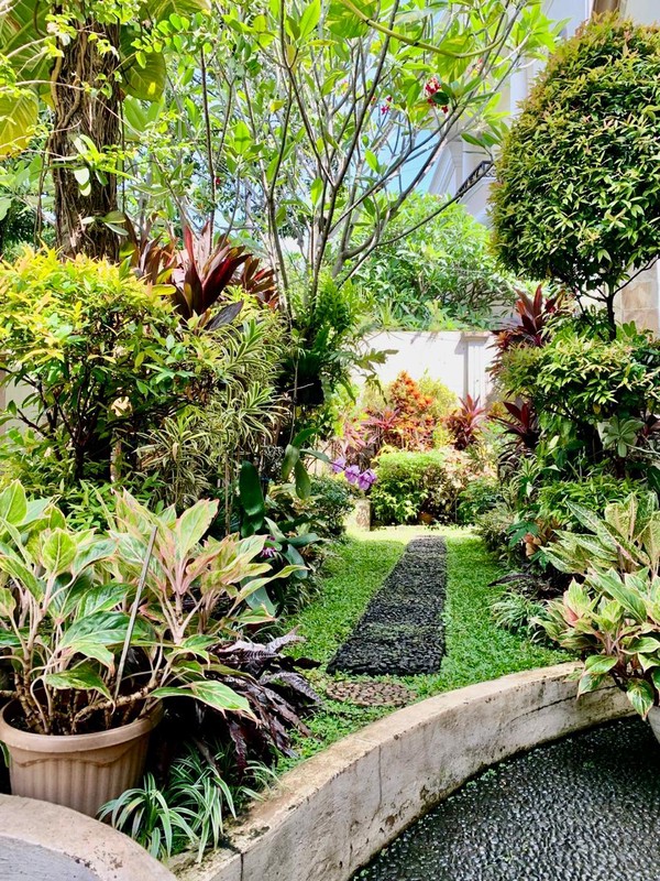 Rumah Bagus Di Jl Ciniru Kebayoran Baru Tangerang Selatan