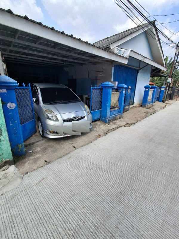 Rumah Tinggal dengan 5 Kontrakan Bebas Banjir di Parigi Baru, Pondok Aren