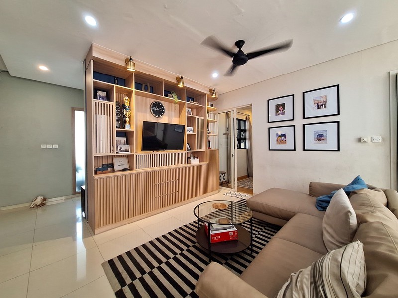 Hunian Unik dan Cantik Dalam Perumahan Lebak Bulus Dengan Private Swimming Pool