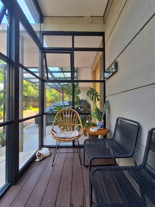 Hunian Unik dan Cantik Dalam Perumahan Lebak Bulus Dengan Private Swimming Pool