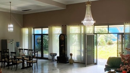 Disewakan 1000 m2 Rumah Raya Kertajaya Indah - Komersial Area Jalan Raya Kembar Surabaya Timur Cocok Buat Segala Usaha Resto, Cafe, Bank, Showroom, Kantor - Bangunan Boleh Dibongkar Total  - Dekat Gal