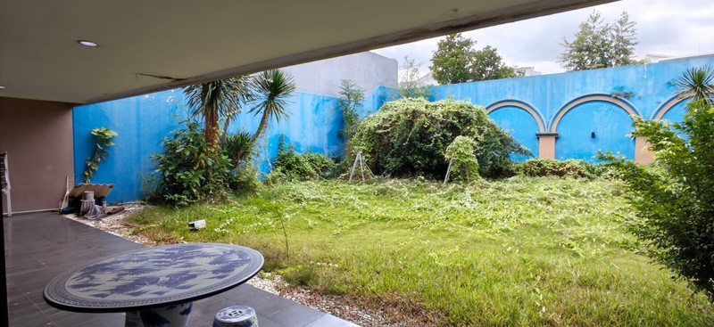 Disewakan 1000 m2 Rumah Raya Kertajaya Indah - Komersial Area Jalan Raya Kembar Surabaya Timur Cocok Buat Segala Usaha Resto, Cafe, Bank, Showroom, Kantor - Bangunan Boleh Dibongkar Total  - Dekat Gal