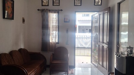 Rumah SHM 2 Lantai 3 KT Graha Raya Bintaro Jalak Bali Rp1,5M - Ideal Keluarga Muda