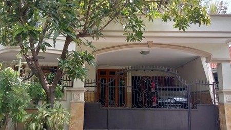 Rumah Dijual Manyar Tirtoyoso Surabaya Timur