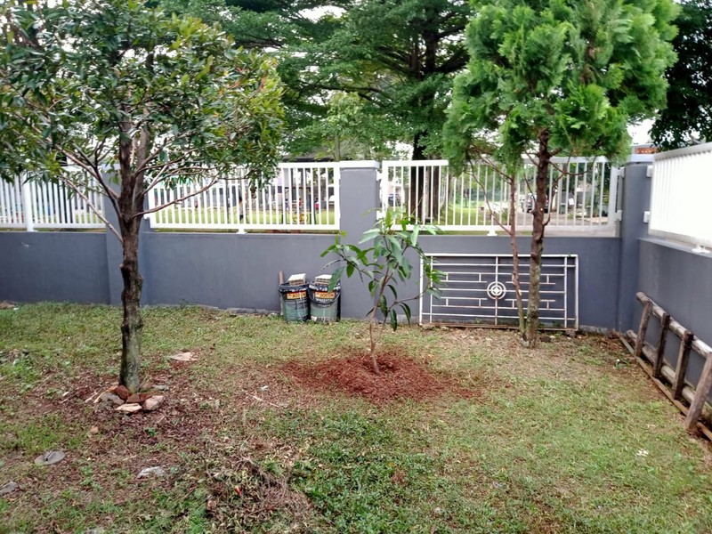 Rumah Posisi Hook Siap Huni dan Strategis di Grand Parung Residence