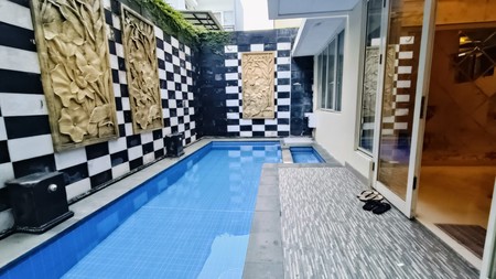 East Esplanade , Grand Wisata - Tambun . Bekasi