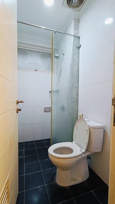 East Esplanade , Grand Wisata - Tambun . Bekasi