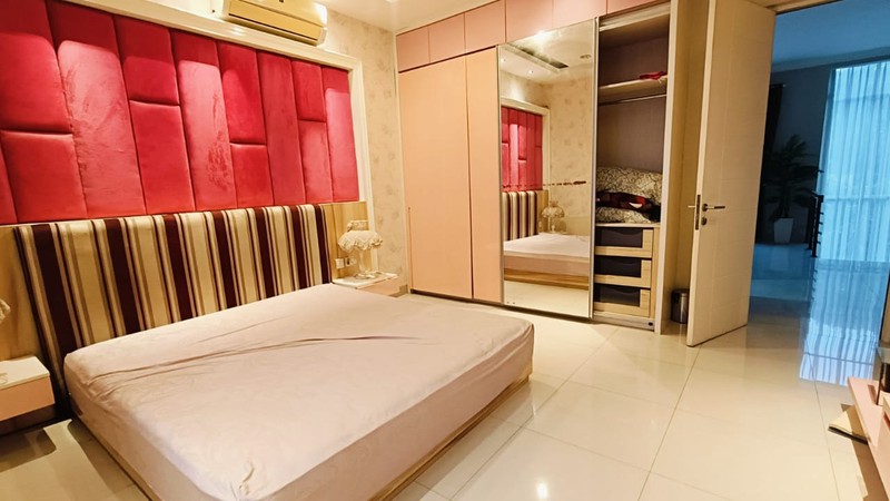 East Esplanade , Grand Wisata - Tambun . Bekasi