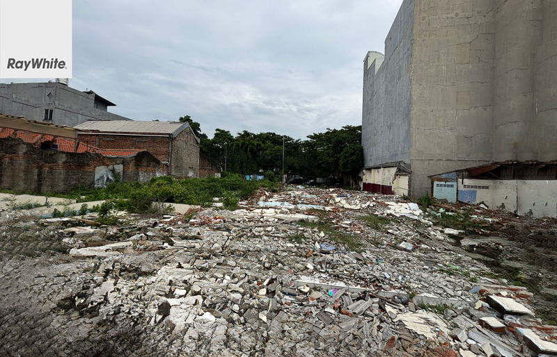 FOR RENT Tanah Komersial Izin Pembangunan 9 lantai Tebet Jakarta Selatan