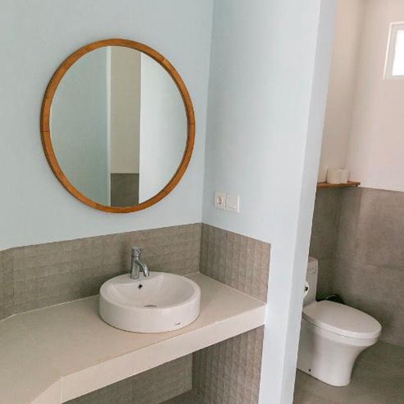 Leasehold - Profitable Turnkey Hostel for Sale in Prime Canggu - 7 Minutes to Batu Bolong Beach, Canggu, Bali