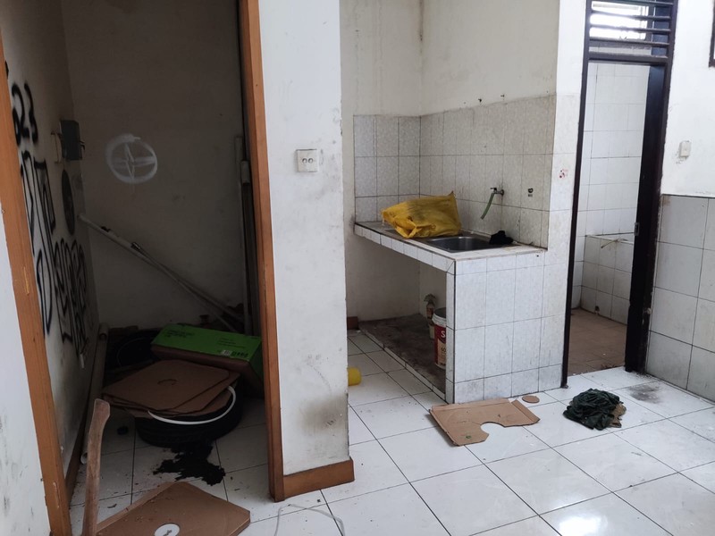 STRATEGIS! Ruko 2 Lantai Siap Pakai di Moch Toha, Bandung!