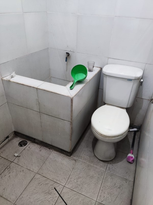 STRATEGIS! Ruko 2 Lantai Siap Pakai di Moch Toha, Bandung!